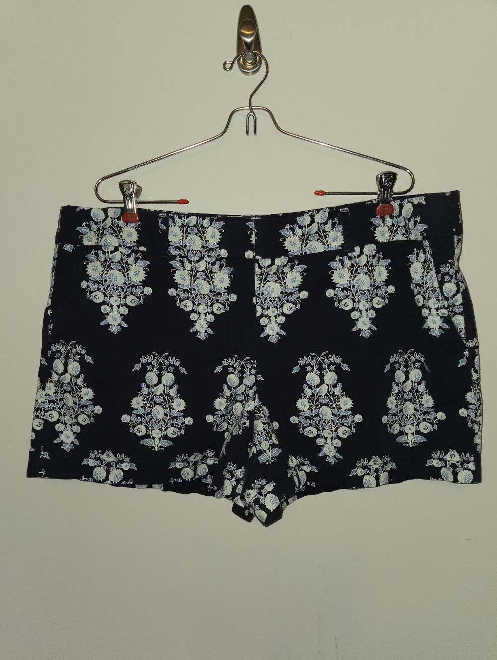 Loft Outlet Patterned Midrise 4" Inch Short